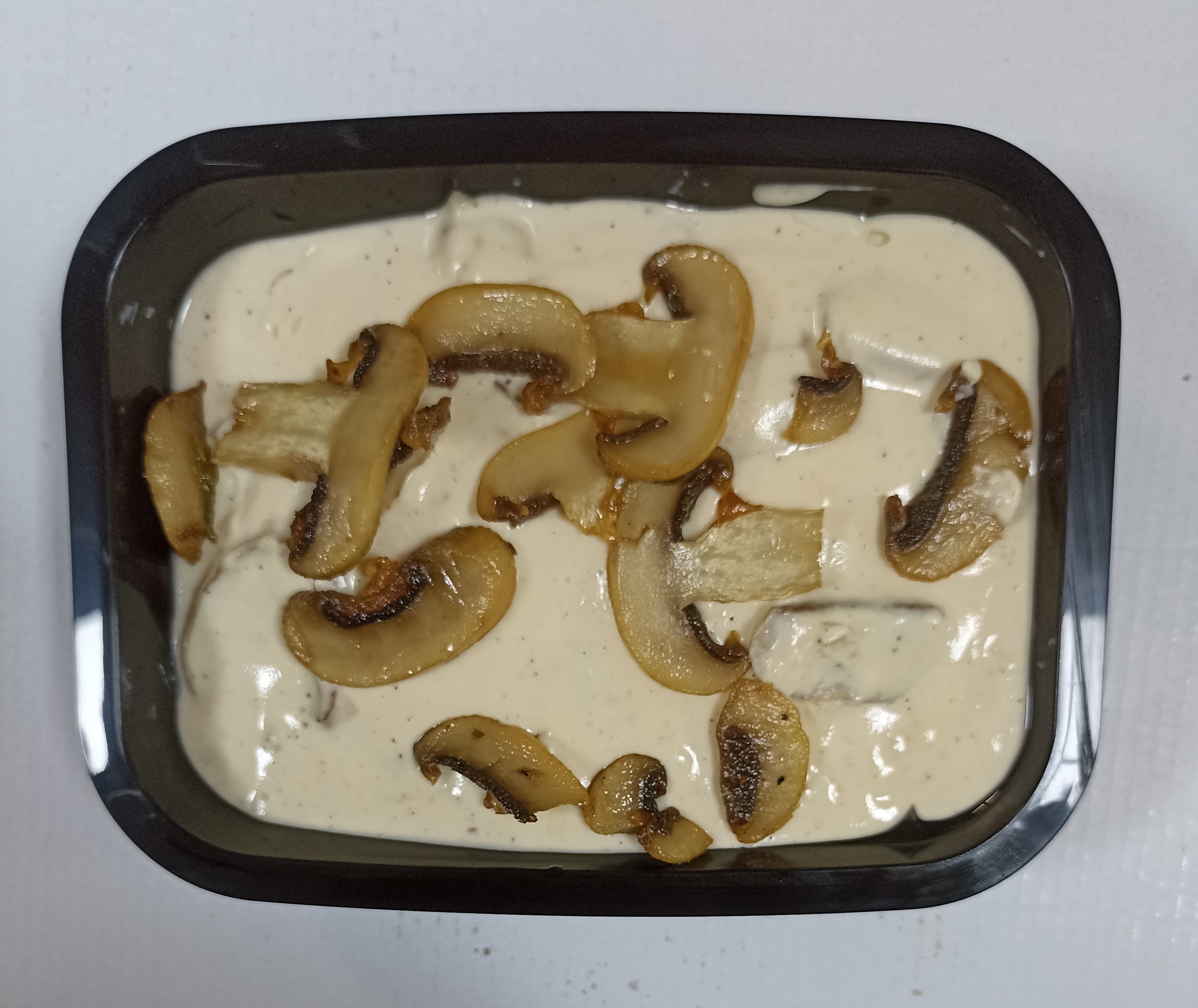 Pechuga de Pollo en salsa de champiñones (Ración por persona)