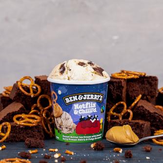 6-NETFLIX CHILLED (s. Crema de cacahuete con salsa dulce de galletas y trocitos de brownie )