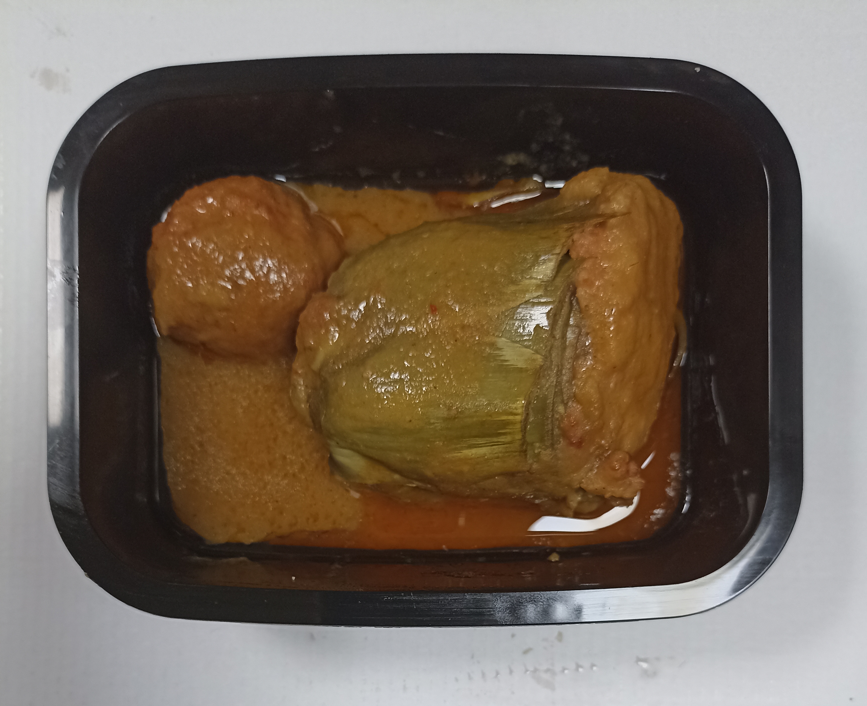 Alcachofas rellenas (ración)